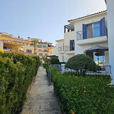 Apartment Desire Gardens G4 *